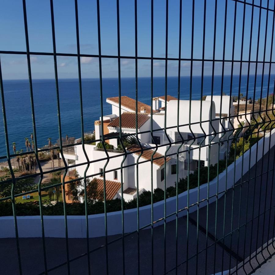 Apartamento Frente Al Mar Con Parking Privado Torrox Bagian luar foto